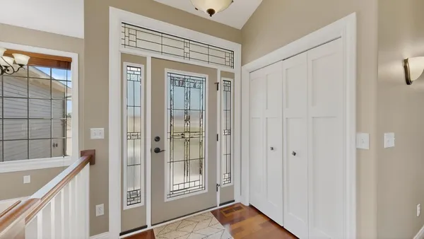 $589,900 | 1442 30th Street Northwest, Austin, MN 55912