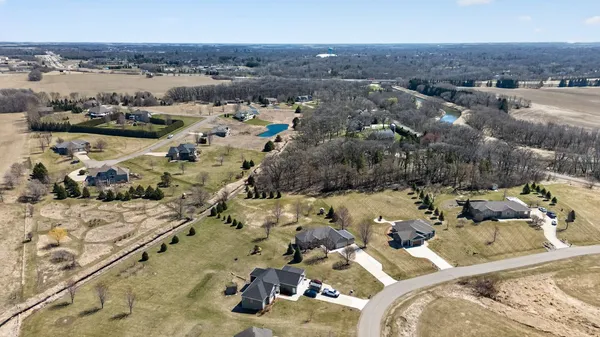 $589,900 | 1442 30th Street Northwest, Austin, MN 55912