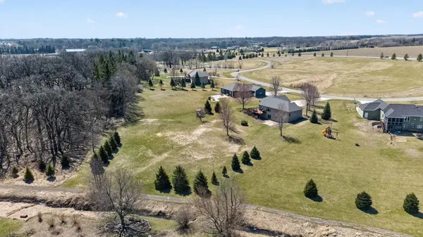 $589,900 | 1442 30th Street Northwest, Austin, MN 55912