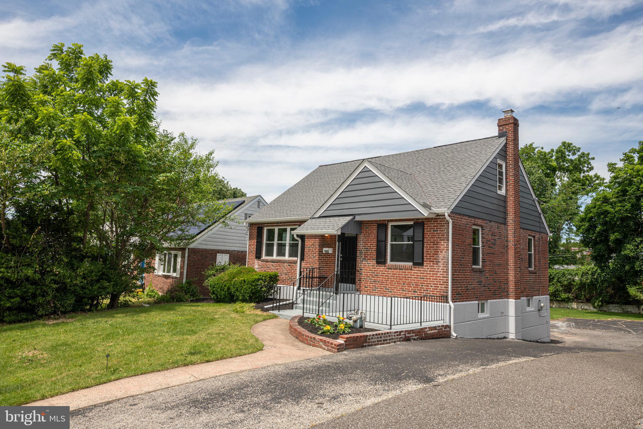 142 Wyndmoor Road Havertown, PA 19083 - Photo 4 of 35