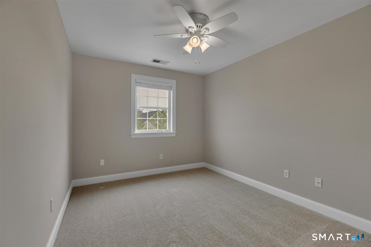 2 Chapman Chase Windsor Locks, CT 06096 - Photo 30 of 40