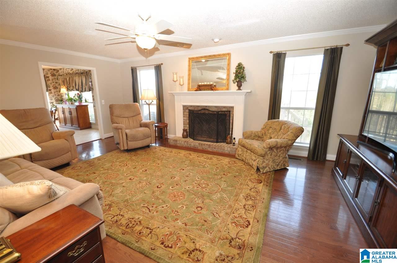 414 Poplar Ridge Drive Alabaster, AL 35007 - Photo 3 of 11