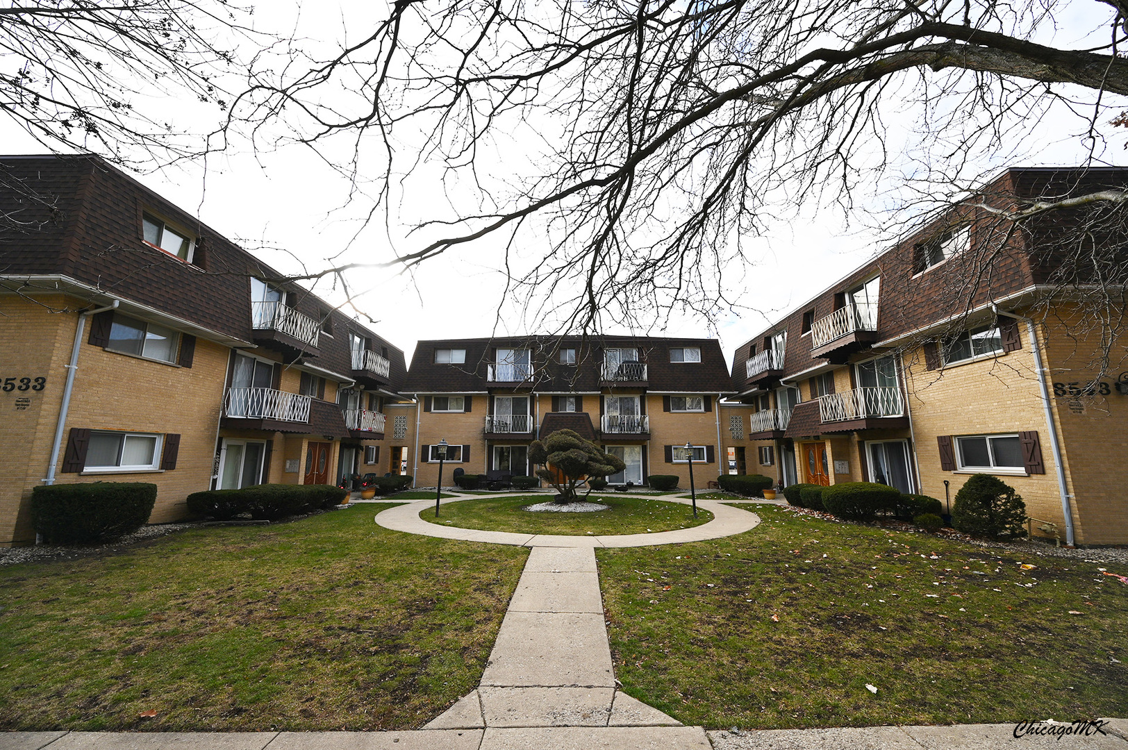 8543 West Rascher Avenue, Unit 3N Chicago, IL 60656 - Photo 1 of 30 Gallery Image 1