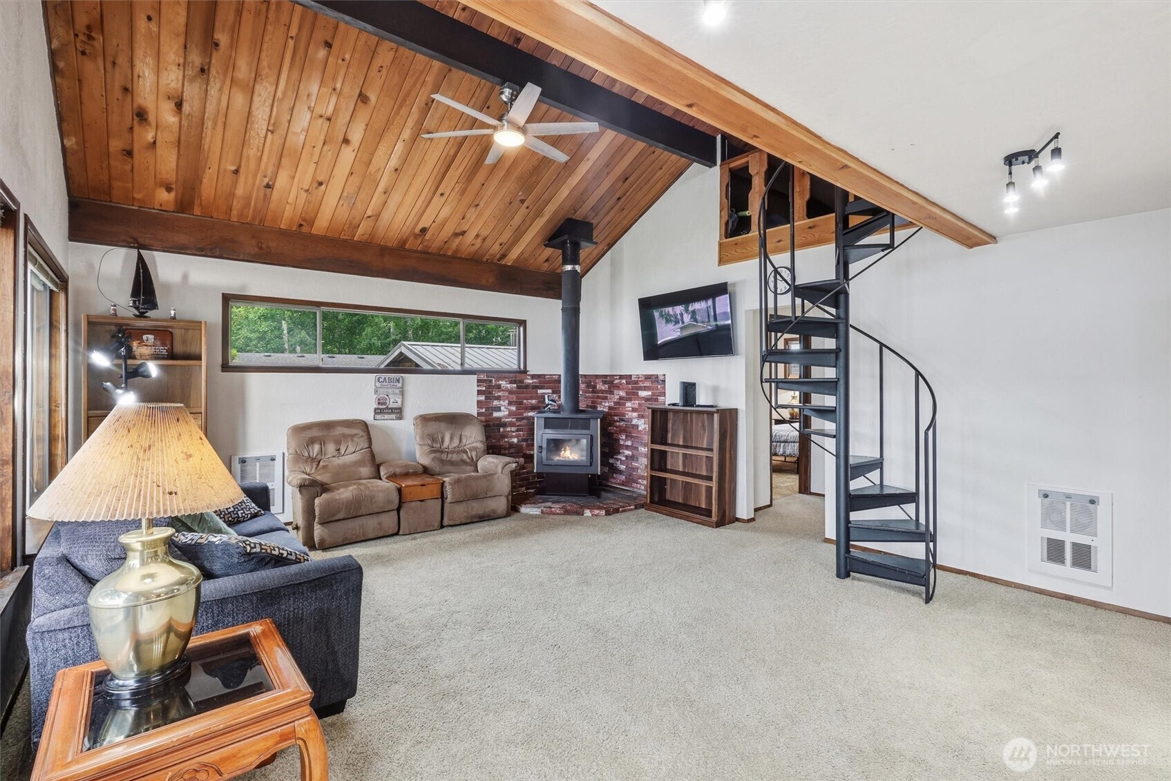 2020 South Lake Roesiger Road Snohomish, WA 98290 - Photo 6 of 36