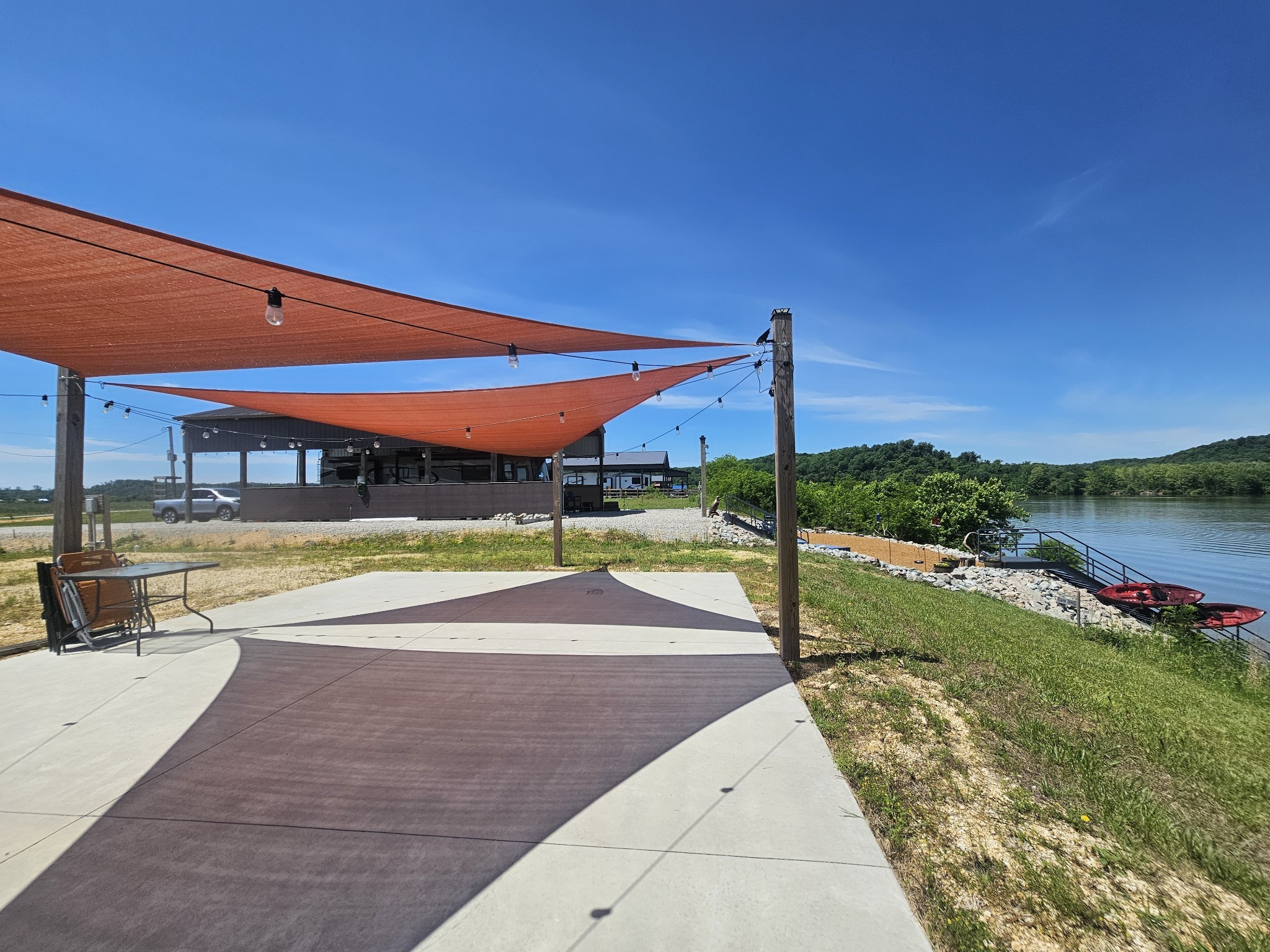 2607 Hardin Bottom River Road Clifton, TN 38425 - Photo 4 of 25