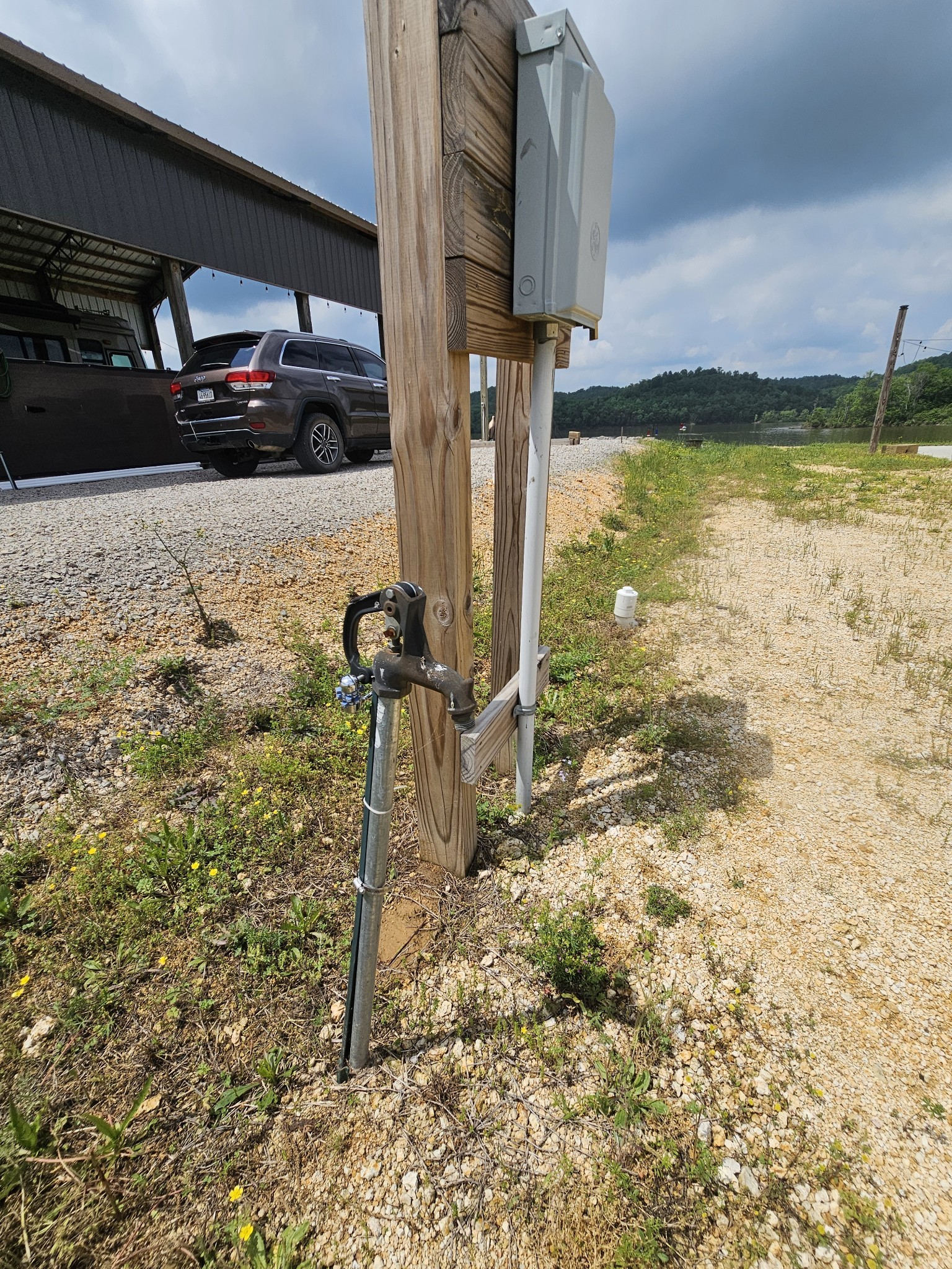 2607 Hardin Bottom River Road Clifton, TN 38425 - Photo 7 of 25