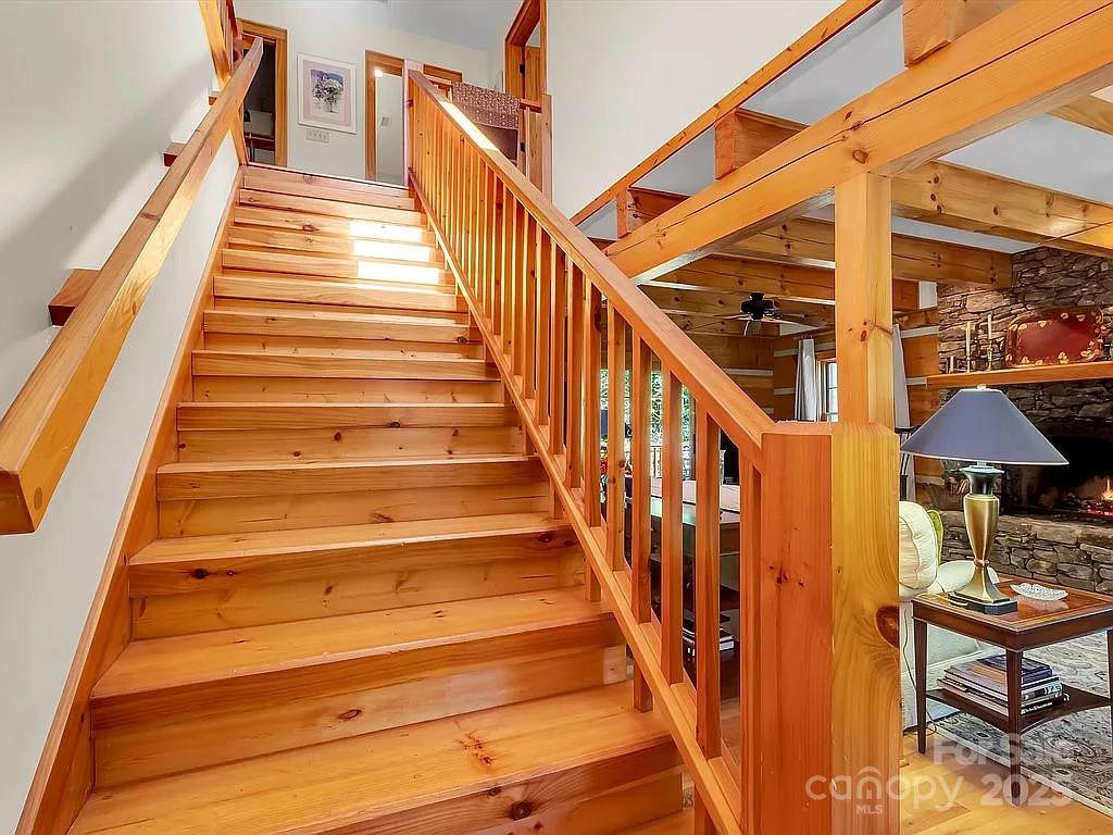 113 Mountain Cove Road Waynesville, NC 28786 - Photo 26 of 48 a view of entryway
