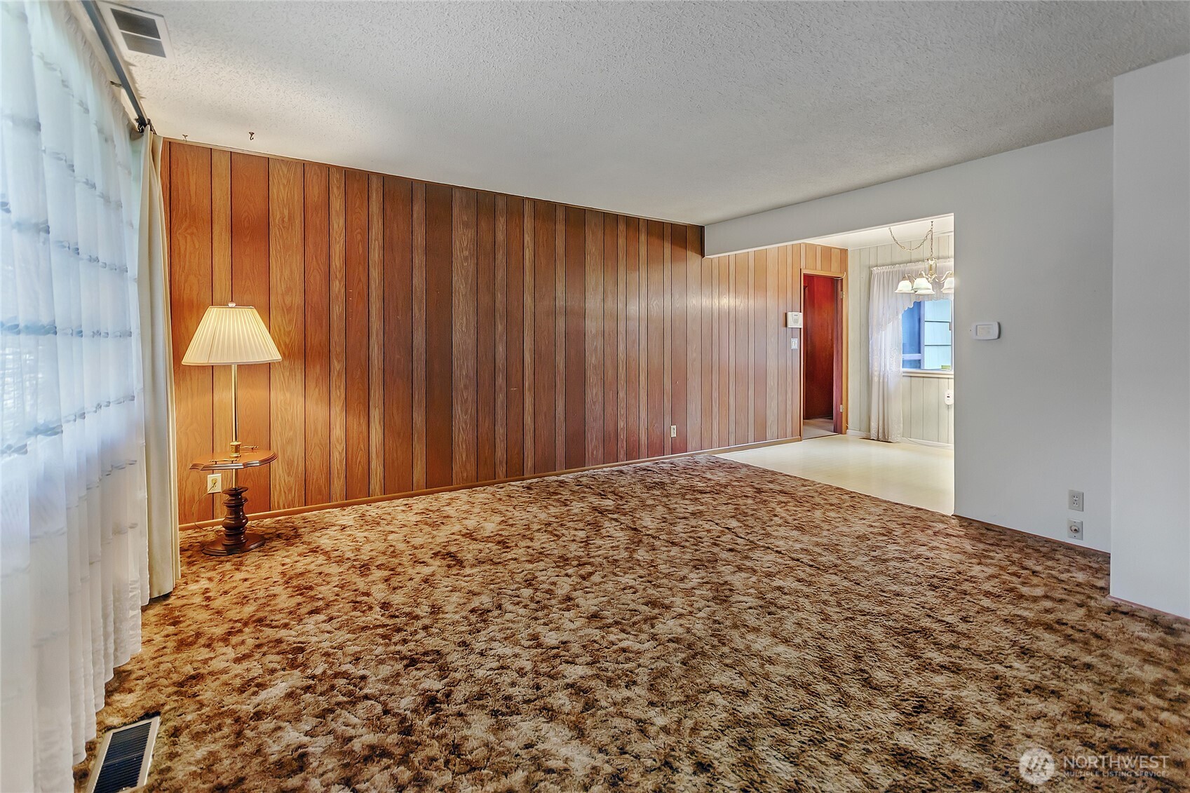 8216 John Dower Road Southwest Lakewood, WA 98499 - Photo 3 of 23 Gallery Image 3