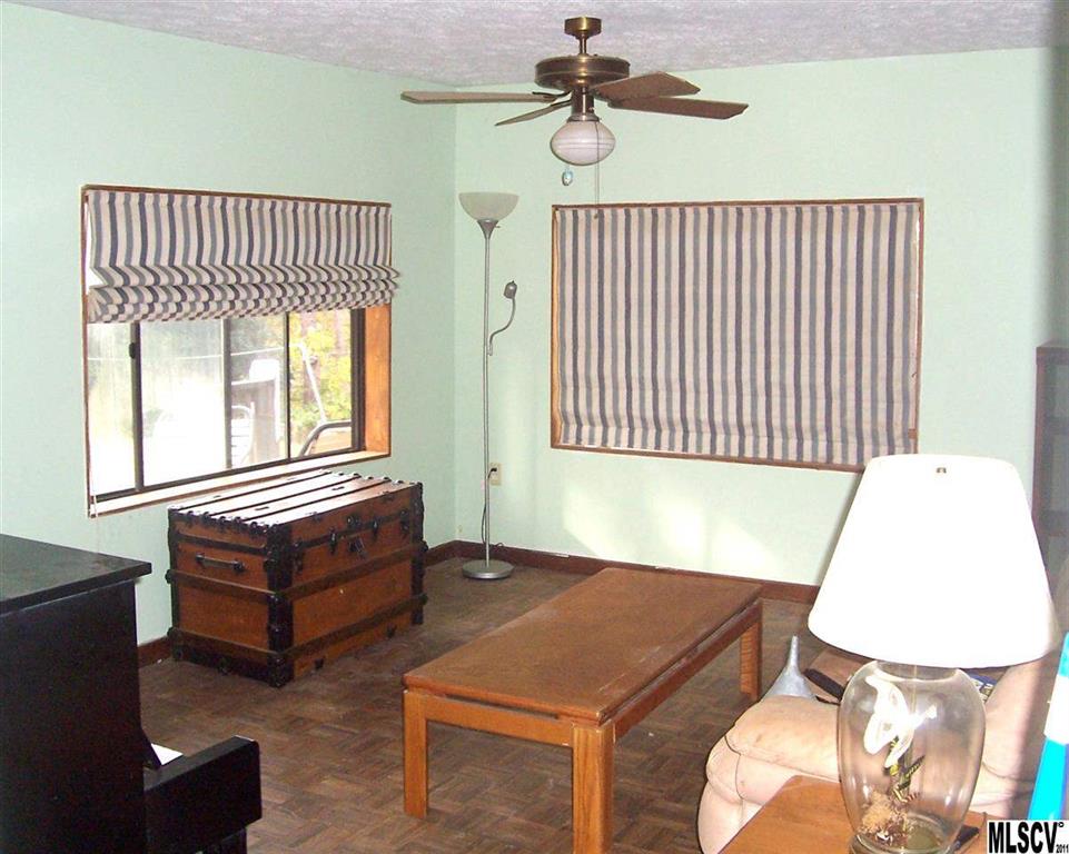 3381 River Road Morganton, NC 28655 - Photo 8 of 12 Gallery Image 8