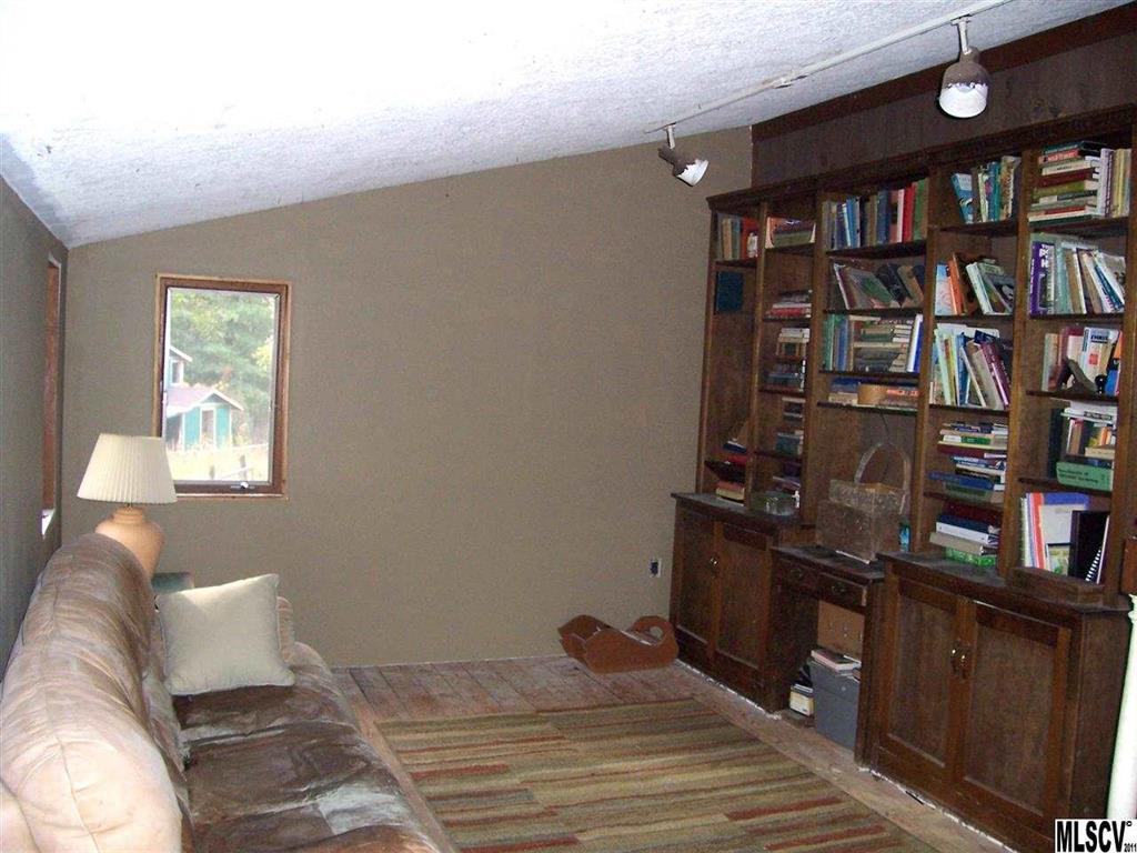 3381 River Road Morganton, NC 28655 - Photo 9 of 12 Gallery Image 9