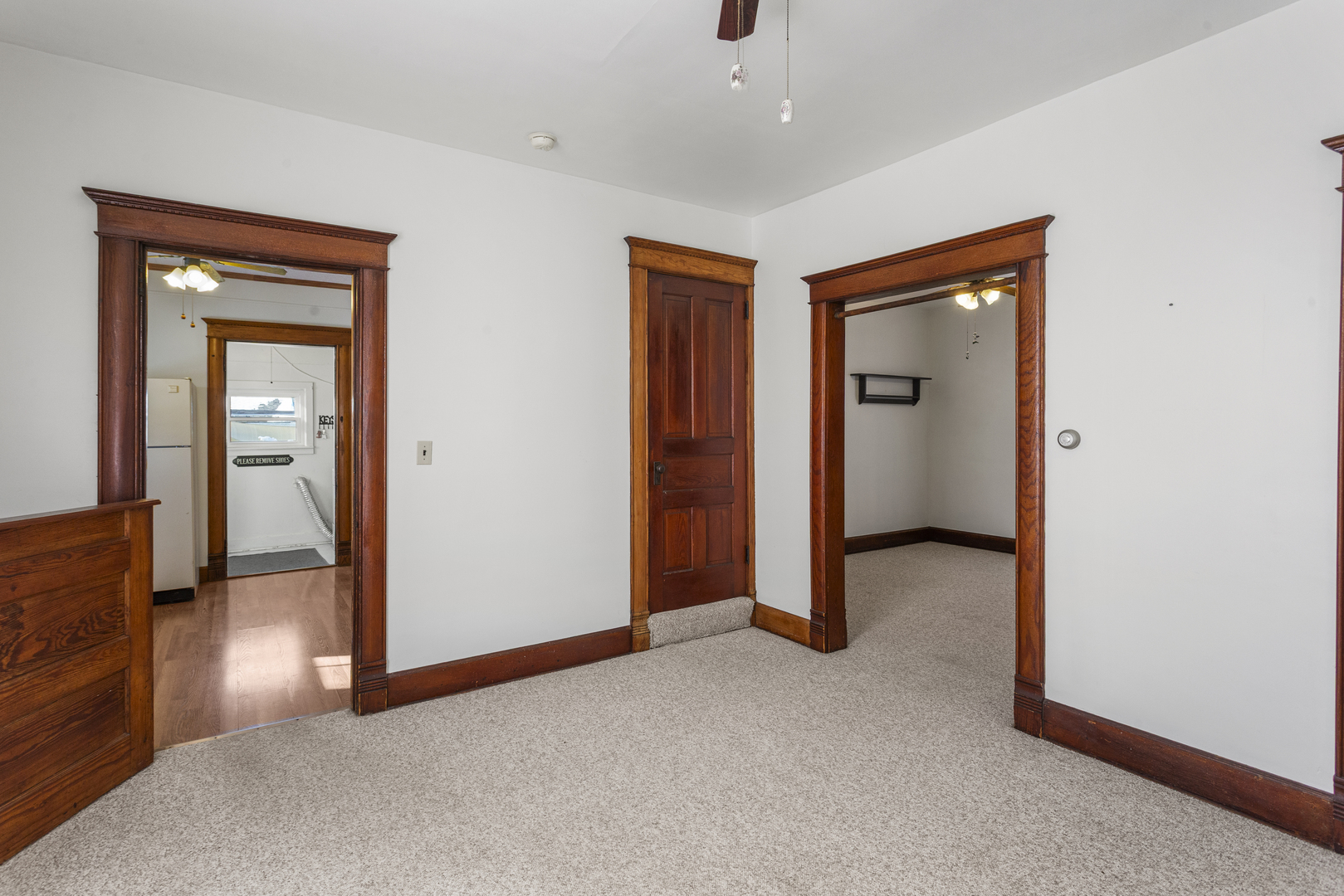 215 Chicago Street Dewitt, IL 61735 - Photo 10 of 37