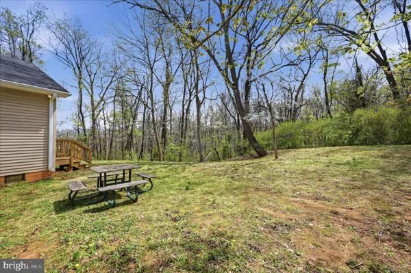 $635,000 | 622 Co Rte 25/7, Charles Town, WV 25414