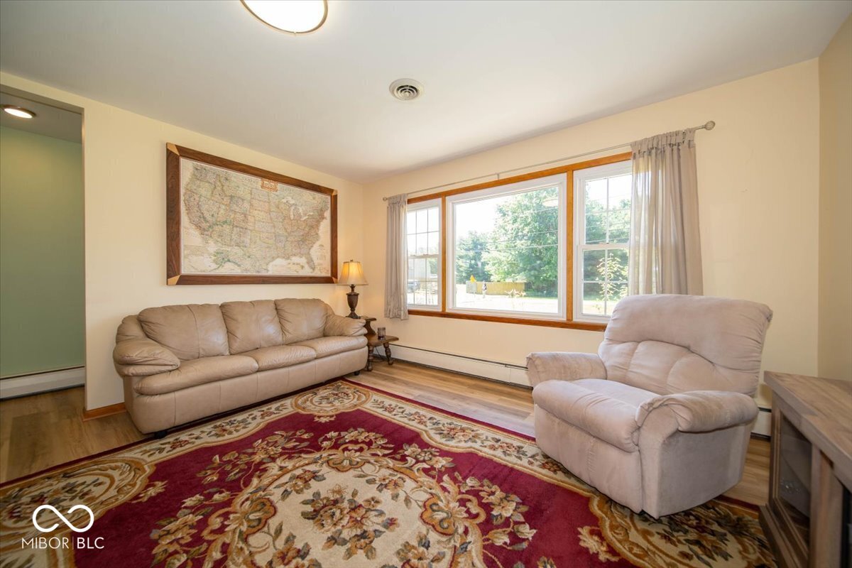 5130 Olive Branch Road Greenwood, IN 46143 - Photo 6 of 29