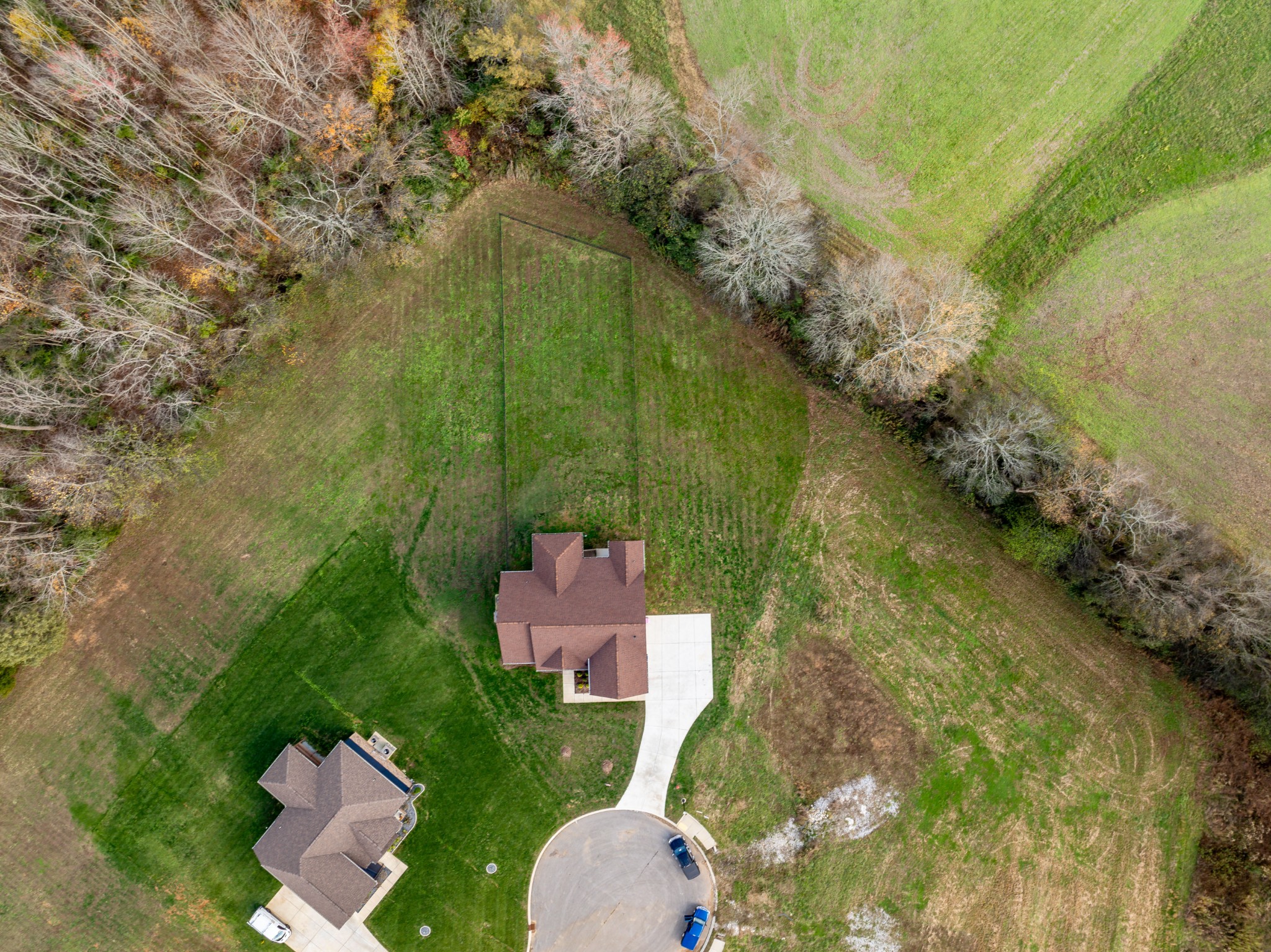 1202 Goose Drive Springfield, TN 37172 - Photo 12 of 45 an aerial view of a house with a yard and lake view