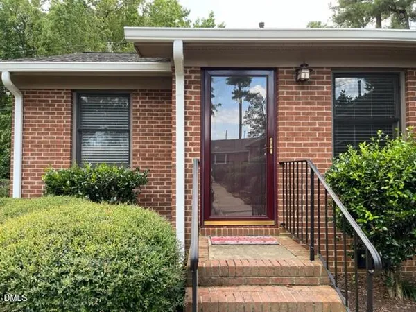$1,475 | 110 New Cooper Square, Chapel Hill, NC 27517