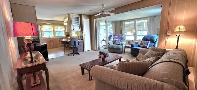 $98,900 | 37021 Karen Avenue, Zephyrhills, FL 33542