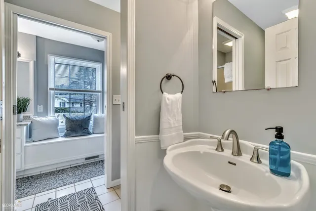 $6,900 | 367 Autumn Lane, Smyrna, GA 30082