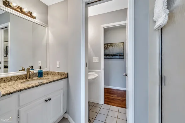 $6,900 | 367 Autumn Lane, Smyrna, GA 30082