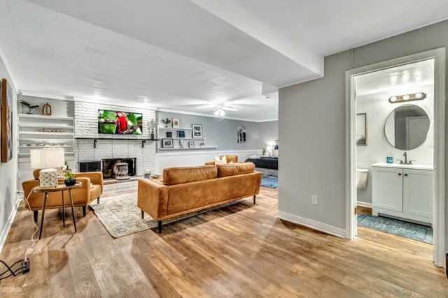 $6,900 | 367 Autumn Lane, Smyrna, GA 30082