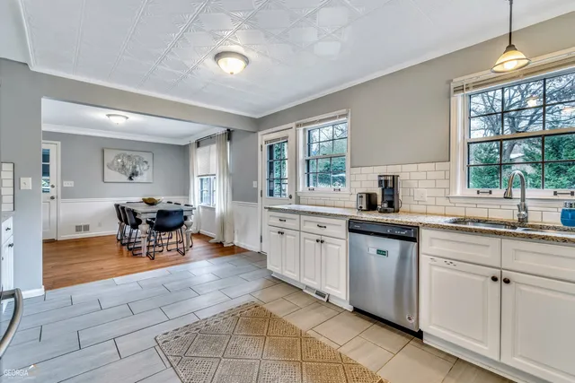 $6,900 | 367 Autumn Lane, Smyrna, GA 30082