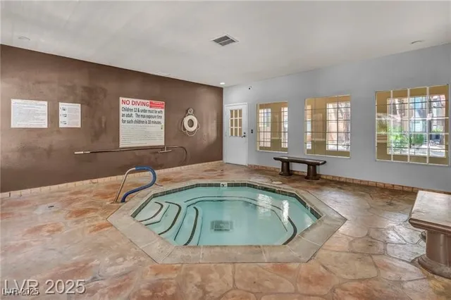 $1,350 | 2200 South Fort Apache Road, Unit 2041, Las Vegas, NV 89117