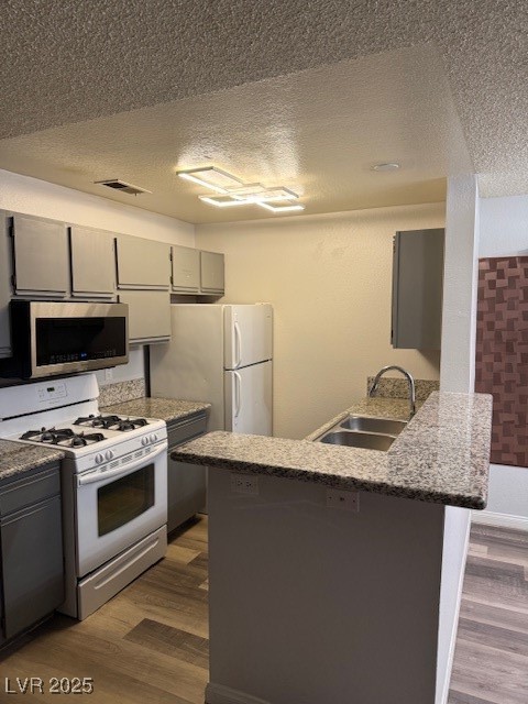 2200 South Fort Apache Road, Unit 2041 Las Vegas, NV 89117 - Photo 4 of 17