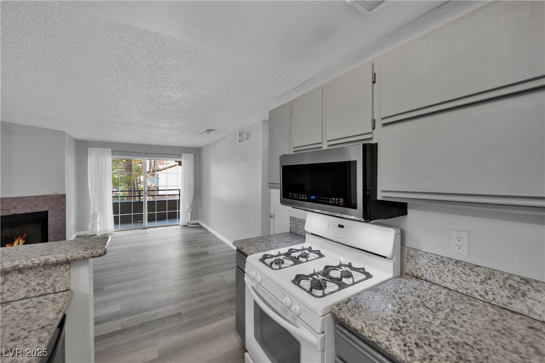 2200 South Fort Apache Road, Unit 2041 Las Vegas, NV 89117 - Photo 8 of 30