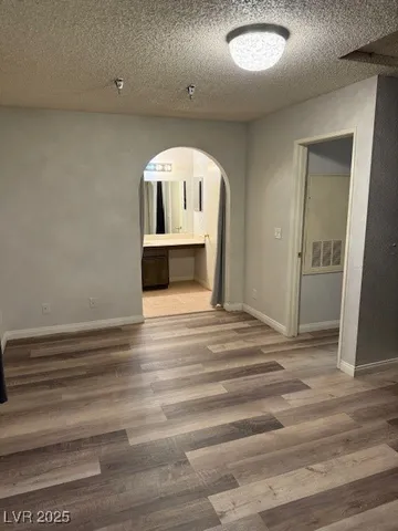 $1,350 | 2200 South Fort Apache Road, Unit 2041, Las Vegas, NV 89117