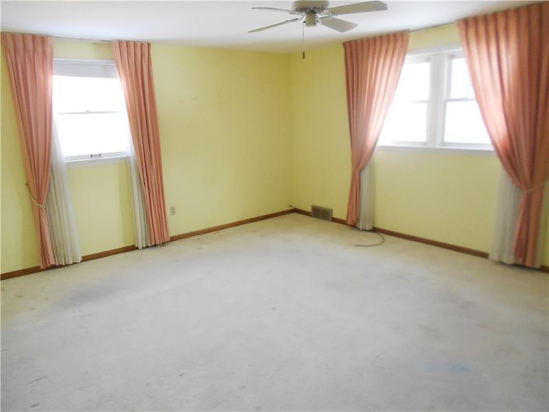223 Rush Valley Road Monroeville, PA 15146 - Photo 12 of 22 Gallery Image 12