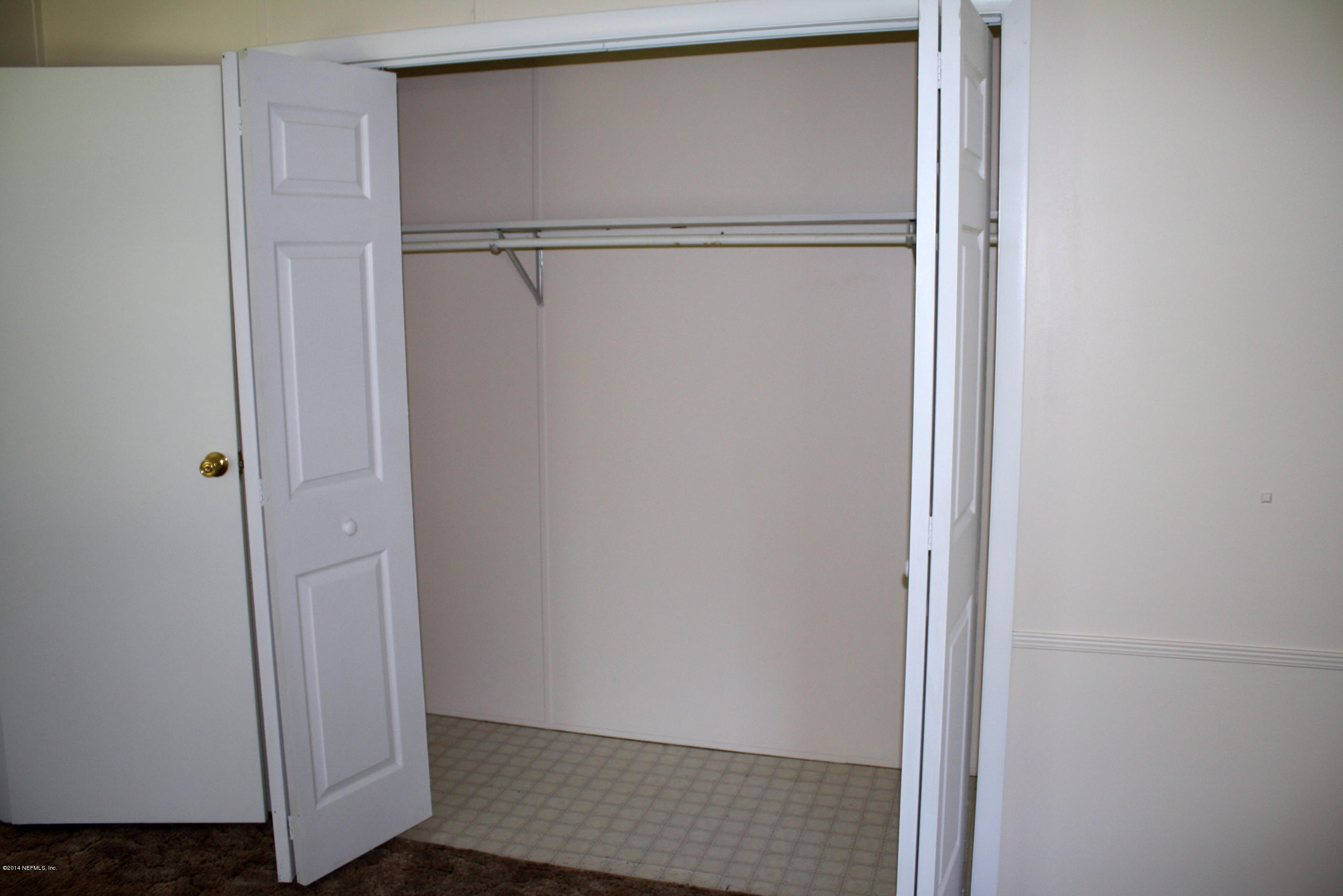 110 Heidt Road Palatka, FL 32177 - Photo 9 of 20 Master Bedroom Closet