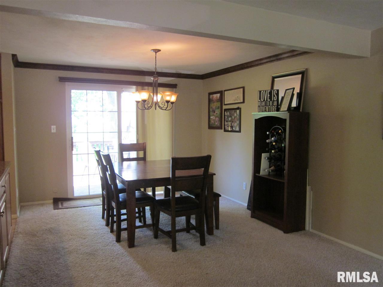 3413 West Chartwell Road Peoria, IL 61614 - Photo 7 of 27 Gallery Image 7