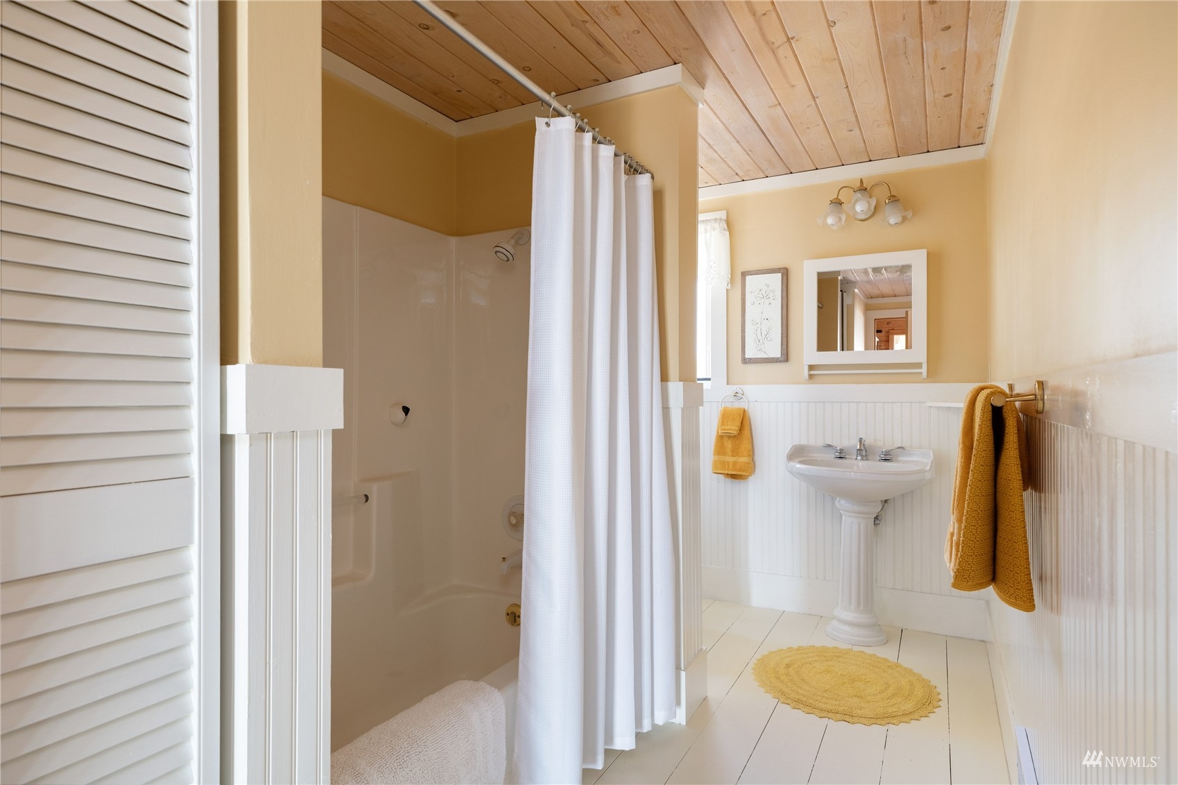 938 South Blockhouse Road Coupeville, WA 98239 - Photo 33 of 40 Gallery Image 33