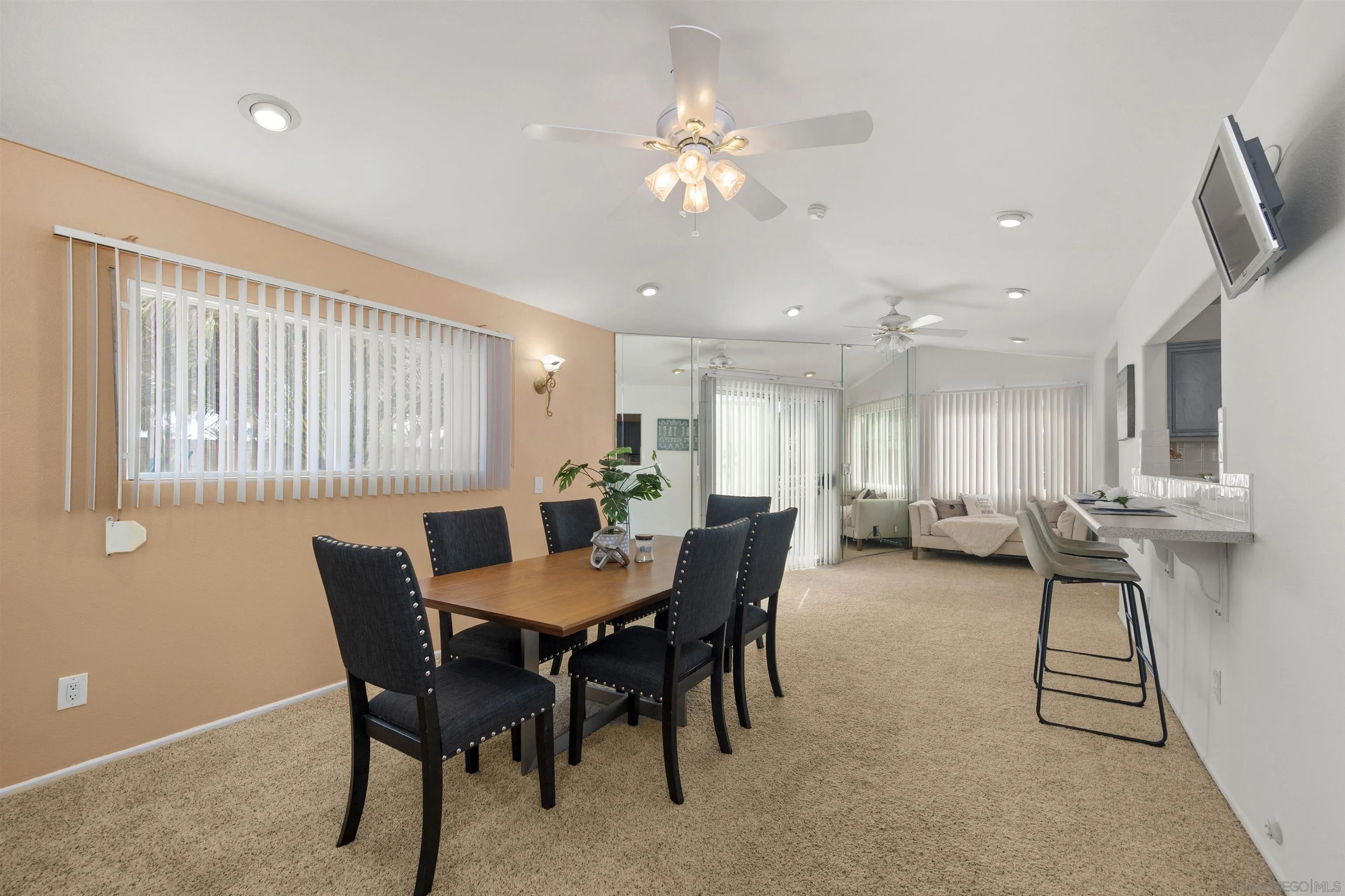 4815 Ebony Ridge Road San Diego, CA 92102 - Photo 21 of 45 a view of a dining room with furniture