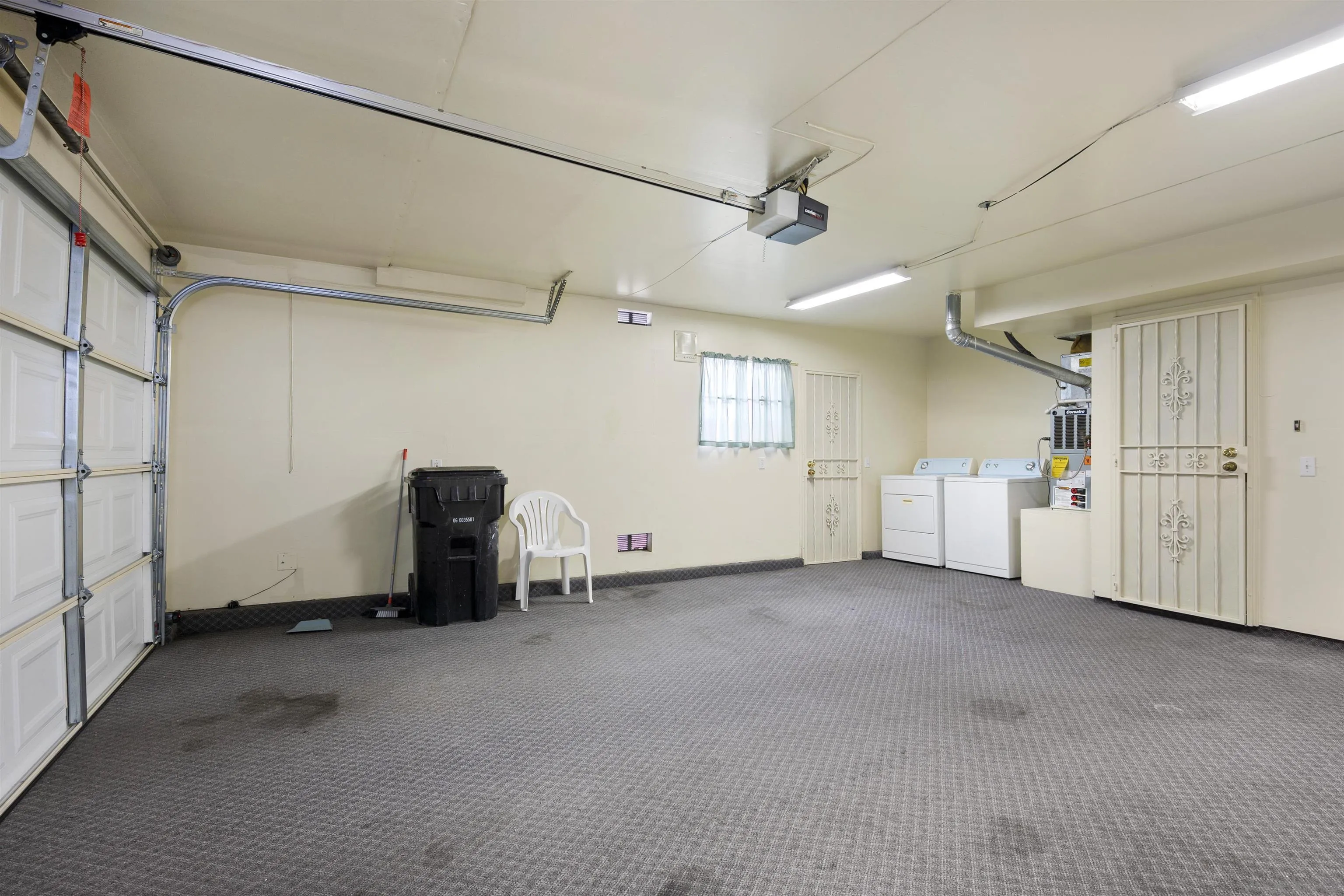 4815 Ebony Ridge Road San Diego, CA 92102 - Photo 44 of 45 a view of an empty room