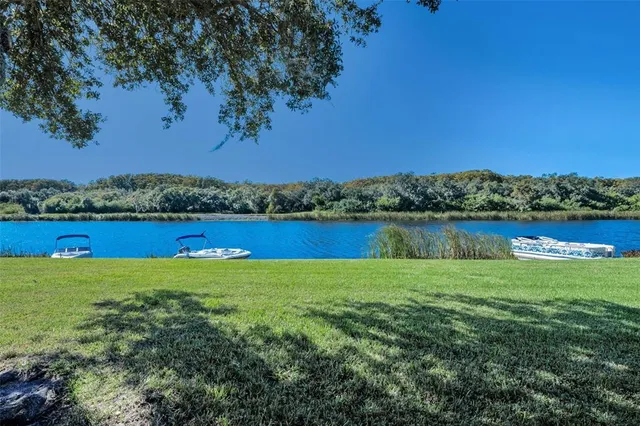 $649,900 | 1704 Lago Vista Boulevard, Palm Harbor, FL 34685