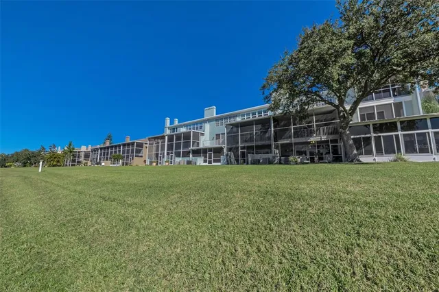 $649,900 | 1704 Lago Vista Boulevard, Palm Harbor, FL 34685