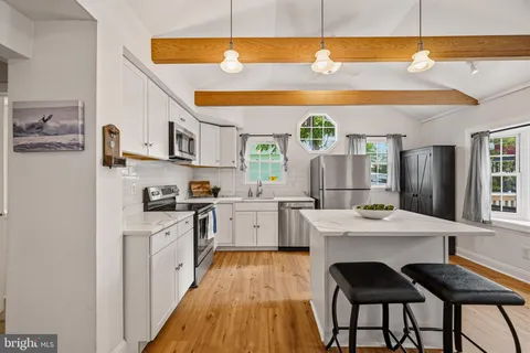 $430,000 | 1815 Glenarm Road, Edgewater, MD 21037