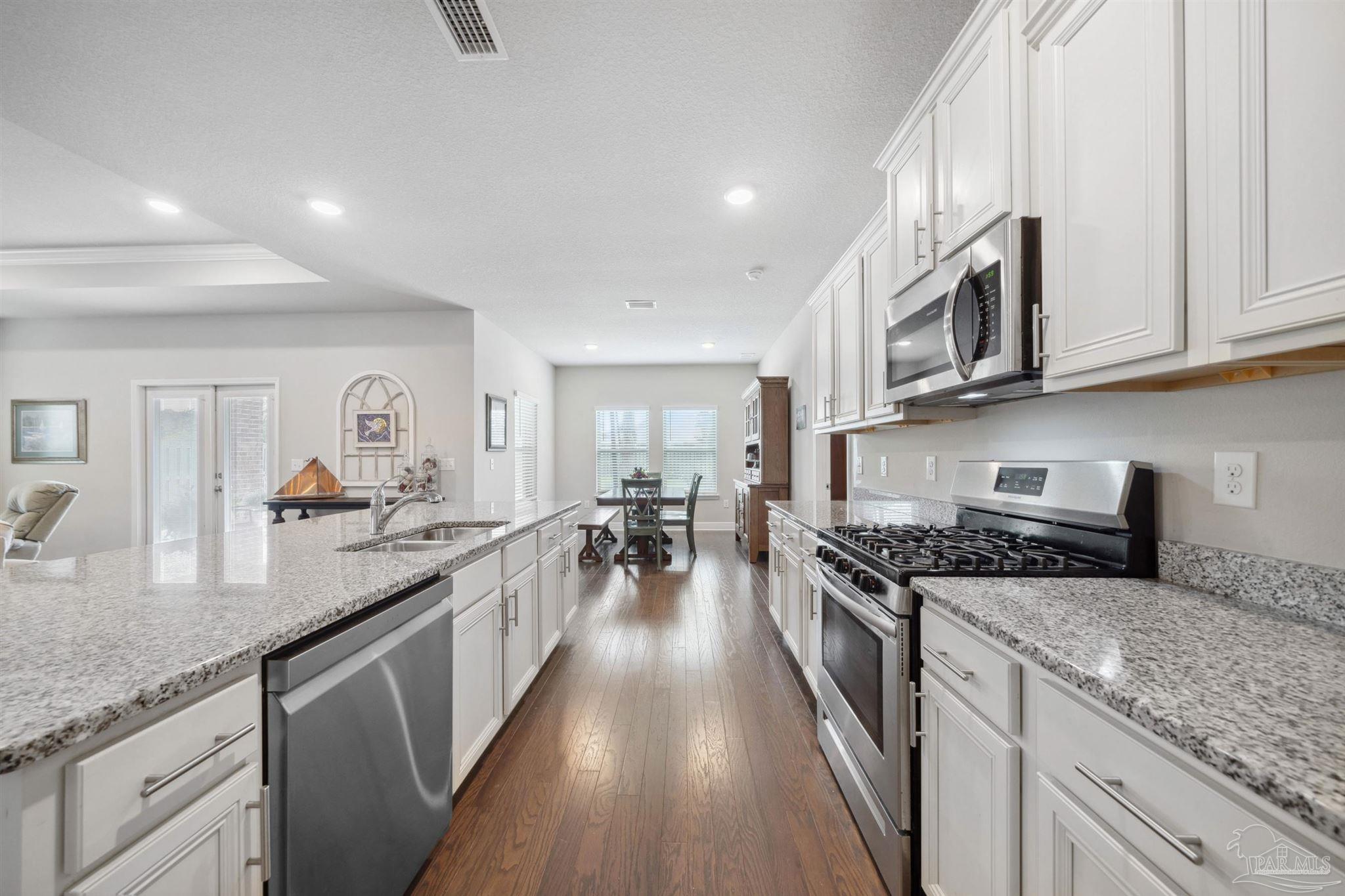 8043 Stream Ridge Road Pensacola, FL 32526 - Photo 13 of 28 Gallery Image 13