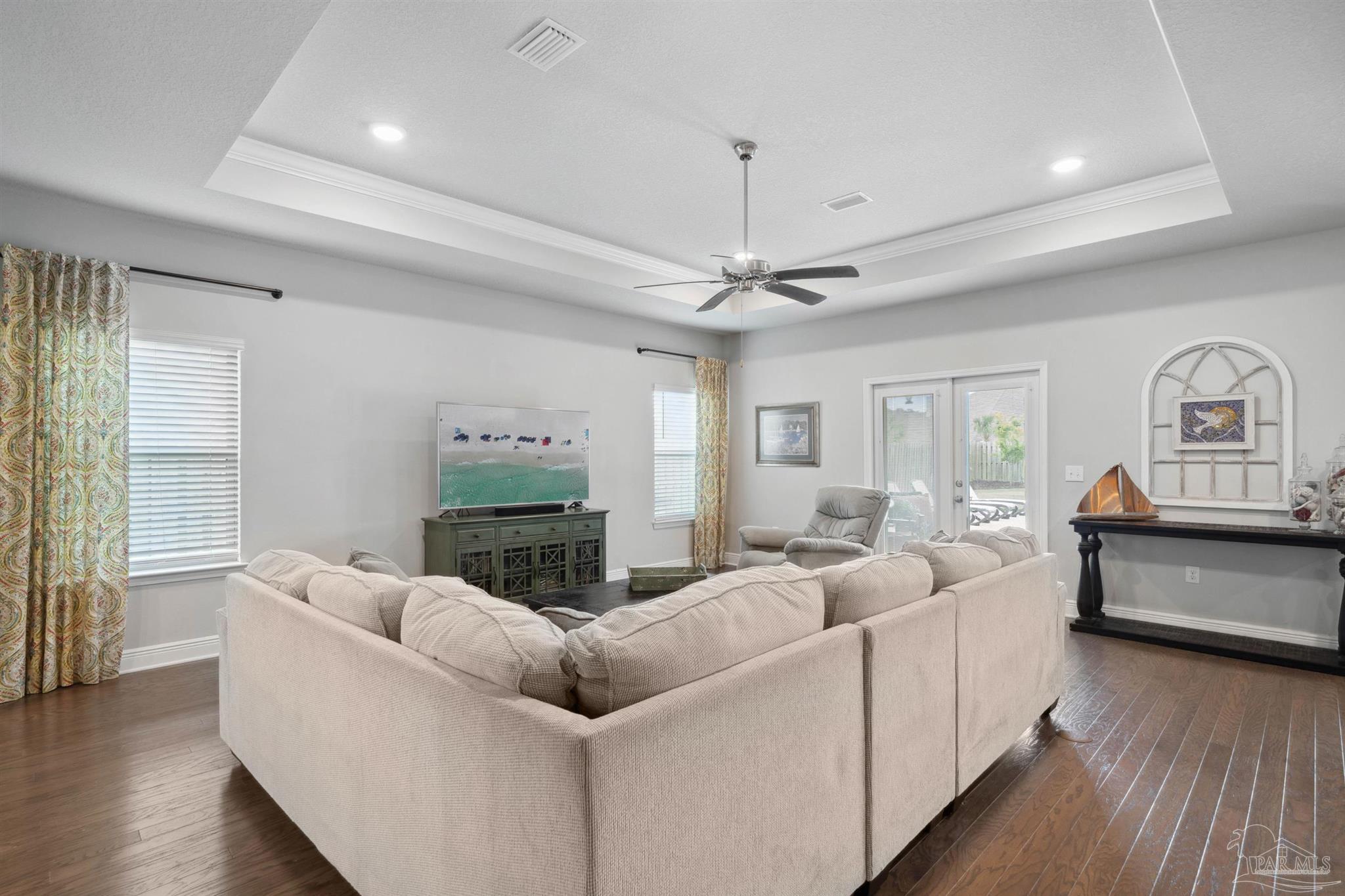 8043 Stream Ridge Road Pensacola, FL 32526 - Photo 9 of 28 Gallery Image 9