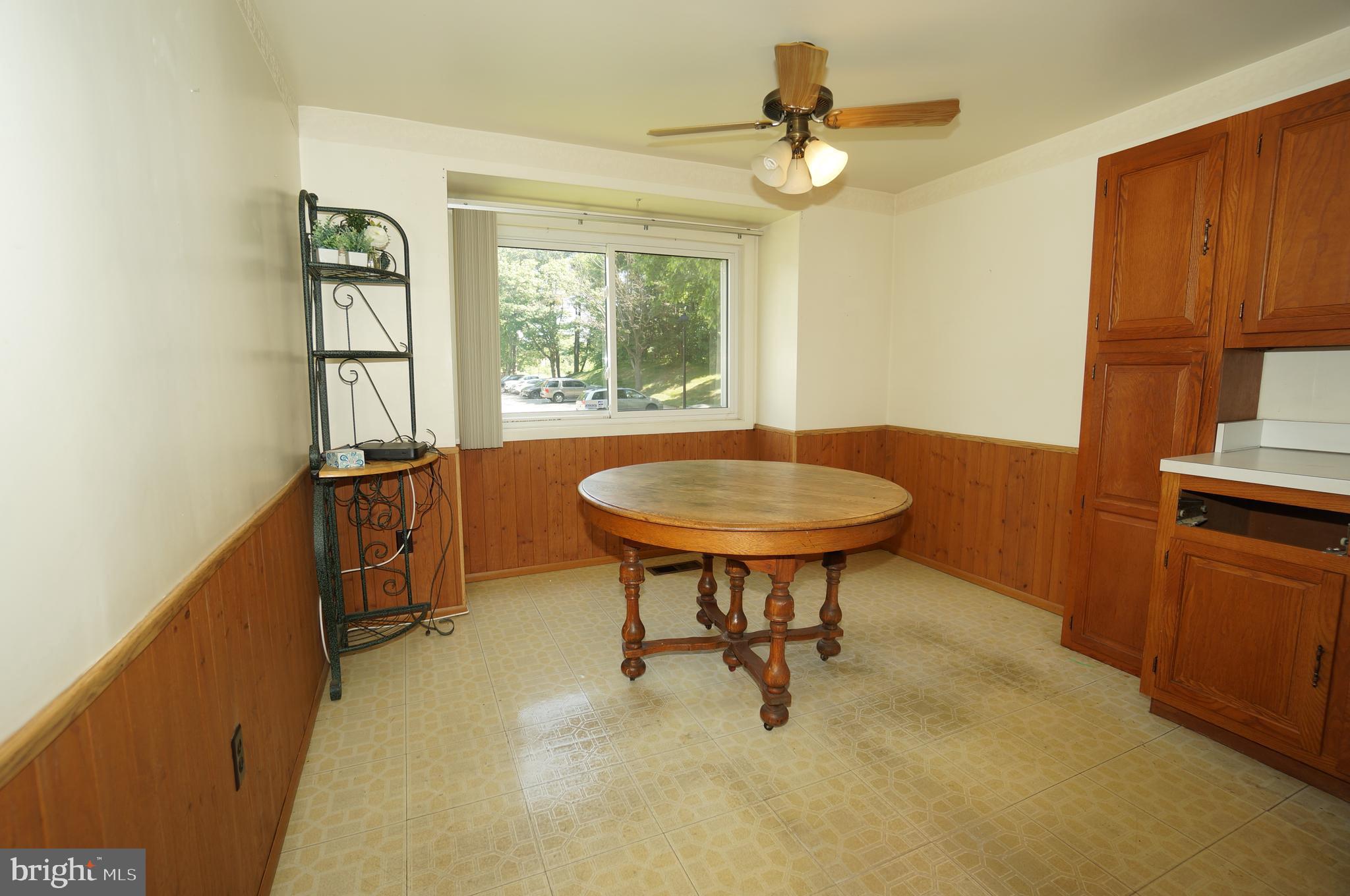9332 Matador Road Columbia, MD 21045 - Photo 3 of 23 Breakfast Area