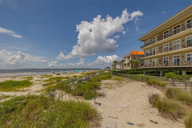 $1,250,000 | 800 Ocean Boulevard, Unit 108, St. Simons Island, GA 31522