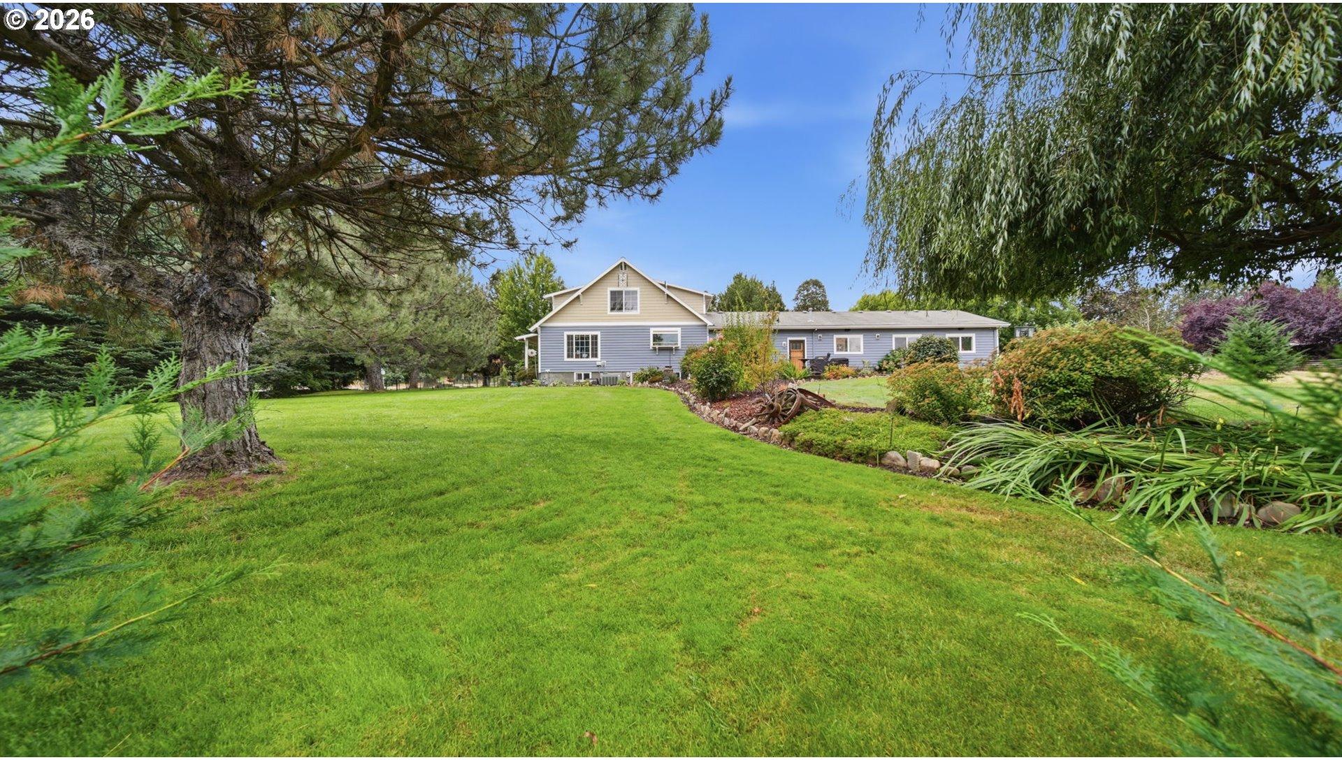 1736 Markham Road Hood River, OR 97031 - Photo 14 of 47 Gallery Image 14