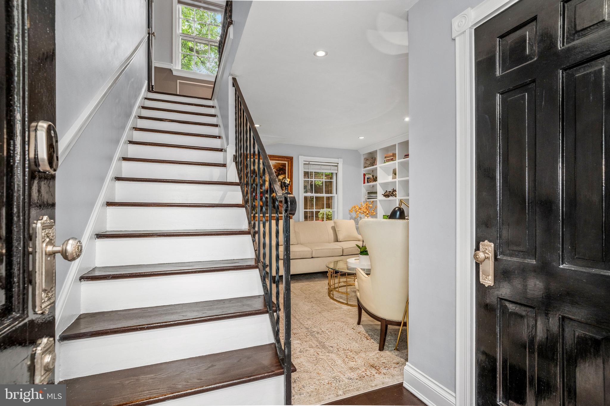 2918 O Street Northwest Washington, DC 20007 - Photo 3 of 26