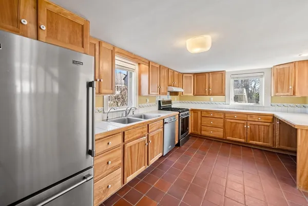 $5,000 | 14 Morse Court, Manchester, MA 01944