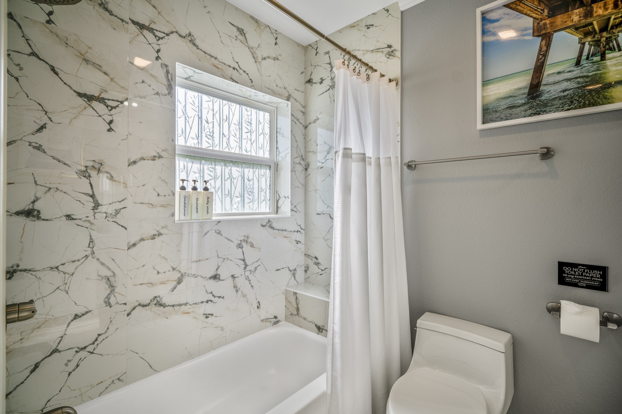 3207 Brownie Campbell Road Houston, TX 77086 - Photo 24 of 49 a bathroom with a toilet and a bathtub