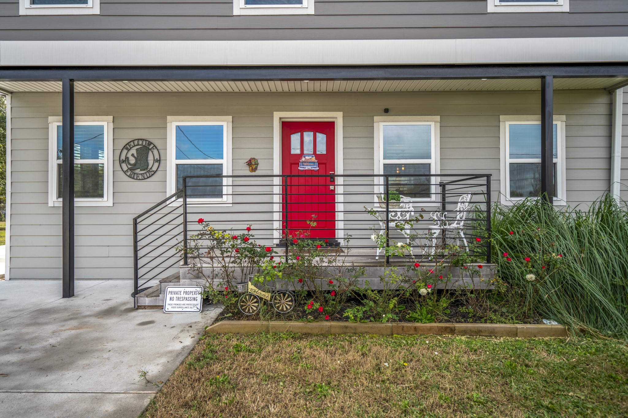 3207 Brownie Campbell Road Houston, TX 77086 - Photo 4 of 49 a front view of a house with a yard