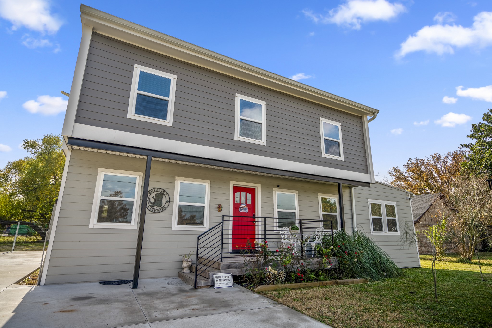 3207 Brownie Campbell Road Houston, TX 77086 - Photo 48 of 49 a front view of a house with garden