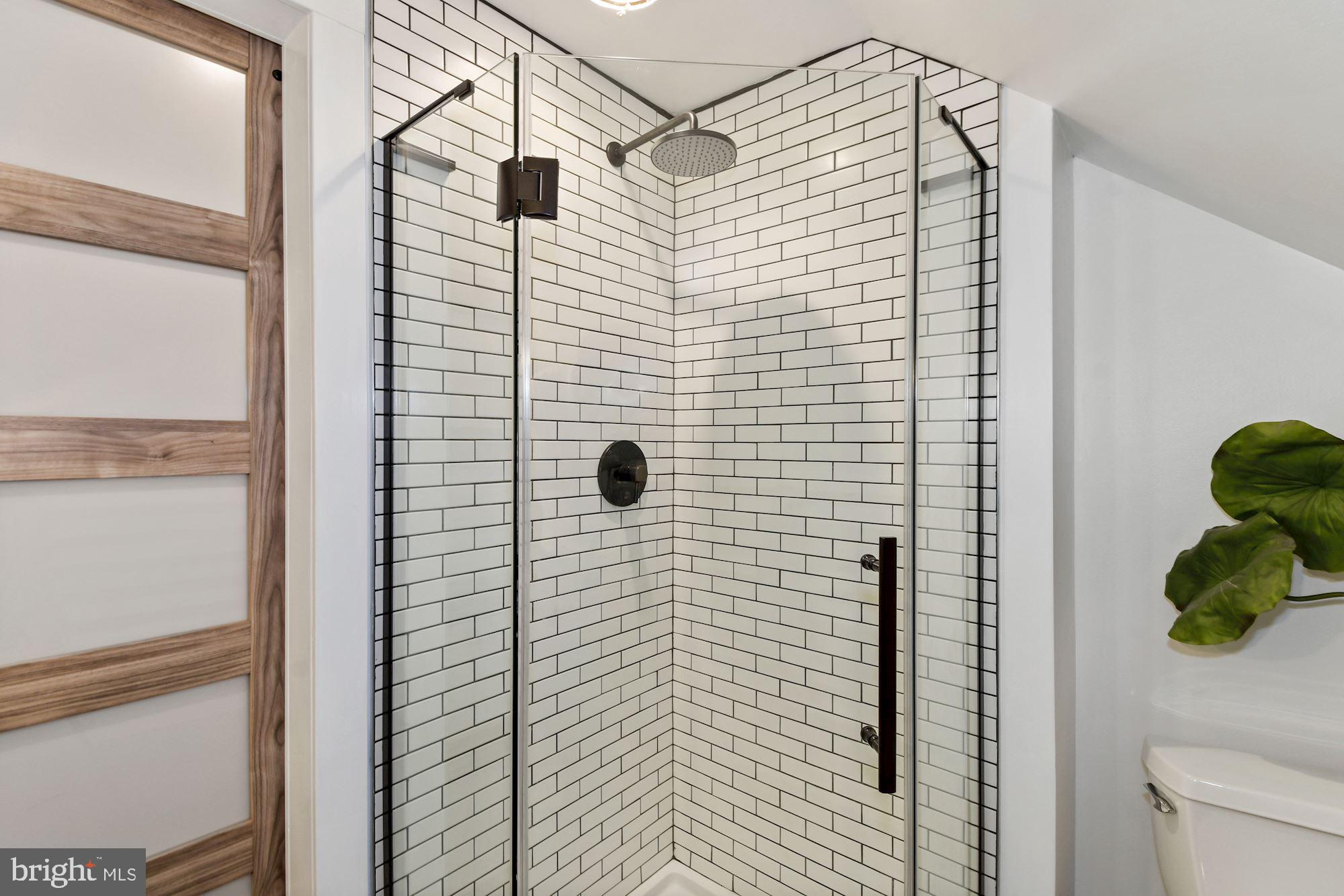 2819 Cameron Road Falls Church, VA 22042 - Photo 20 of 44 Gallery Image 20