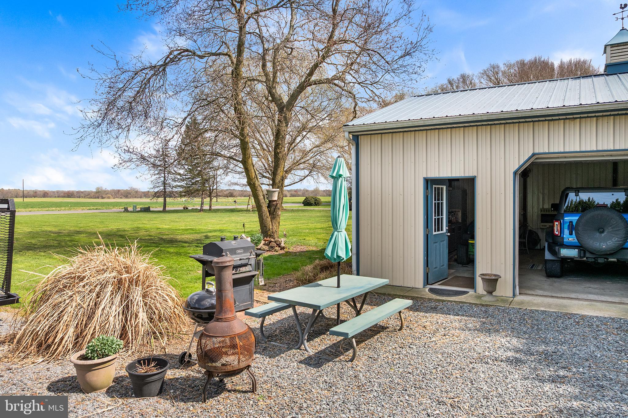 1824 Price Station Road Church Hill, MD 21623 - Photo 22 of 32 Enterainment area!