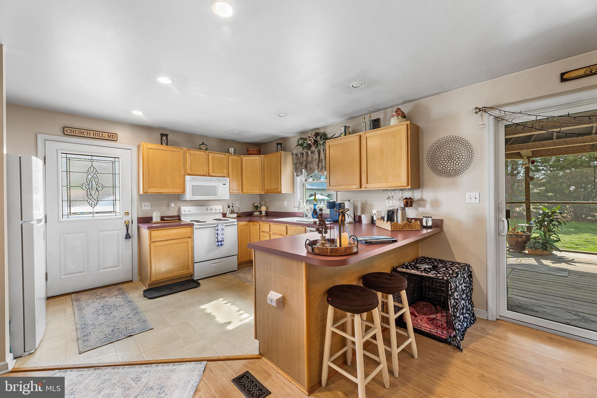 1824 Price Station Road Church Hill, MD 21623 - Photo 8 of 32 Breakfast bar